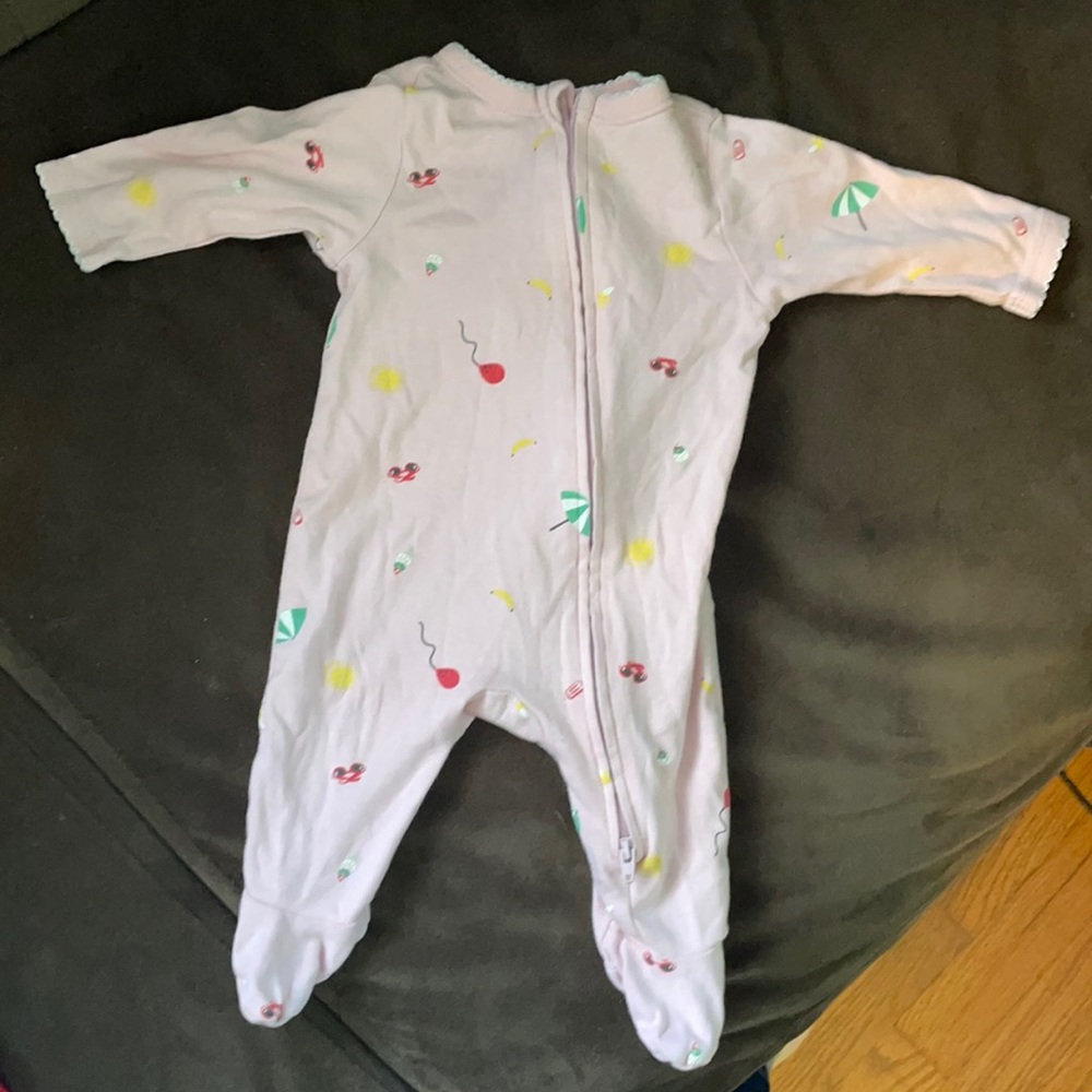 Baby girl 0-3 Old Navy footie zipper pajamas